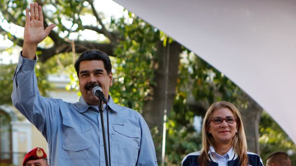 Президент Венесуэлы Николас Мадуро с супругой Силией Флорес. Архивное фото