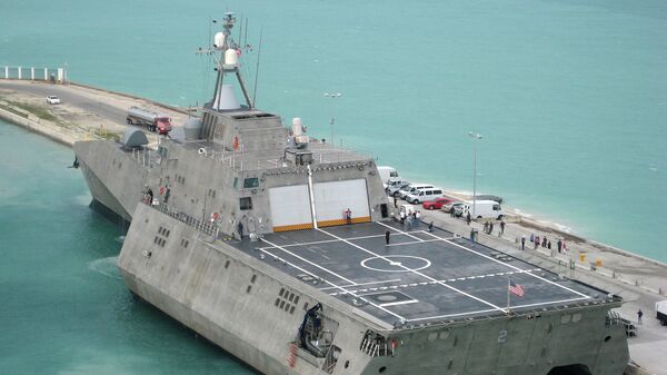 Корабль ВМС США USS Independence Корабль ВМС США USS Independence