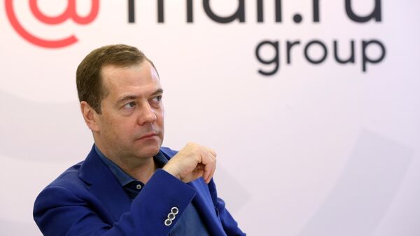 Председатель правительства РФ Дмитрий Медведев в офисе компании Mail.ru Group