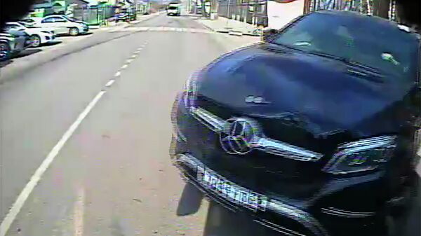 Водитель Mercedes сбил курсанта МЧС в Воронеже Водитель Mercedes сбил курсанта МЧС в Воронеже