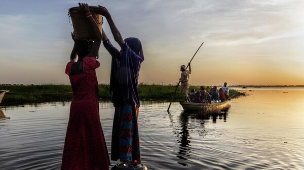 The Lake Chad Crisis фотографа Marco Gualazzini, занявшего первое место в категории ENVIRONMENT - STORIES в фотоконкурсе World Press Photo 2019 The Lake Chad Crisis фотографа Marco Gualazzini, занявшего первое место в категории ENVIRONMENT - STORIES в фотоконкурсе World Press Photo 2019