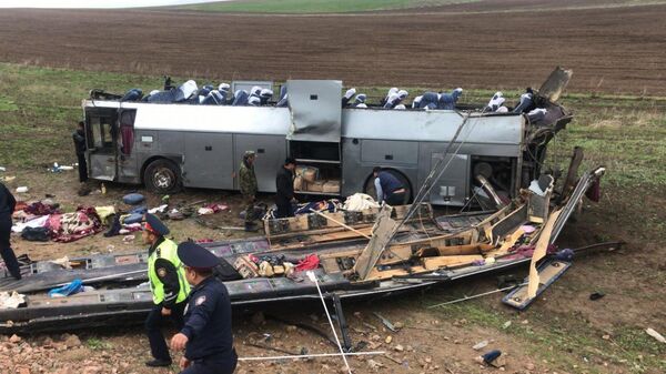 Да месте ДТП с участием пассажирского автобуса в Жамбылской области Казахстана. 20 апреля 2019
Да месте ДТП с участием пассажирского автобуса в Жамбылской области Казахстана. 20 апреля 2019