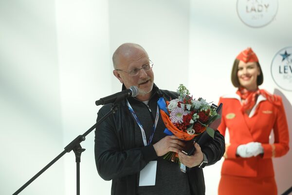 Был определен даже самый летающий переводчик. Им стал Дмитрий Пучков (Goblin) Был определен даже самый летающий переводчик. Им стал Дмитрий Пучков (Goblin)