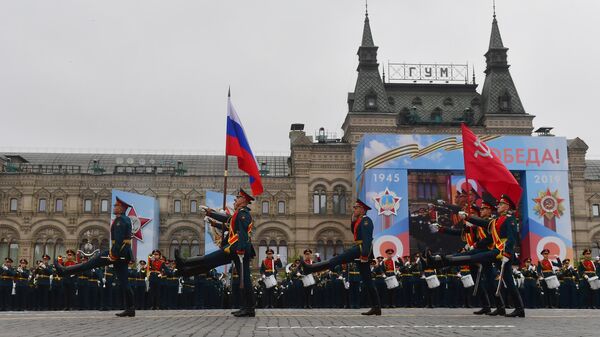 Знаменная группа на военном параде на Красной площади, посвященном 74-й годовщине Победы в Великой Отечественной войне