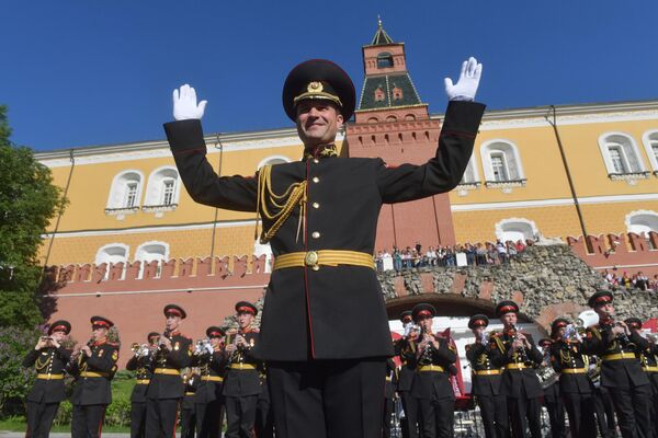 Открытие программы «Военные оркестры в парках» Открытие программы «Военные оркестры в парках»