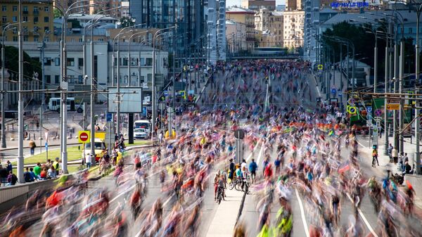 Участники Московского весеннего велофестиваля Участники Московского весеннего велофестиваля