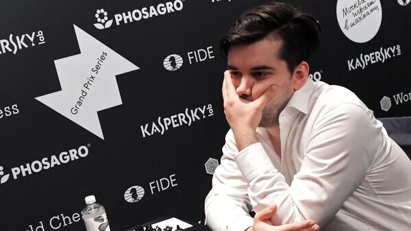Непомнящий и Карлсен стали полуфиналистами ЧМ по шахматам Фишера