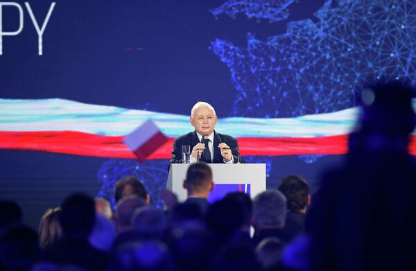 Лидер партии Право и справедливость Ярослав Качиньский в Кракове, Польша Лидер партии Право и справедливость Ярослав Качиньский в Кракове, Польша