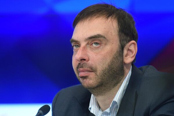 Художественный руководитель Московского музыкального театра Геликон-Опера Дмитрий Бертман Художественный руководитель Московского музыкального театра Геликон-Опера Дмитрий Бертман