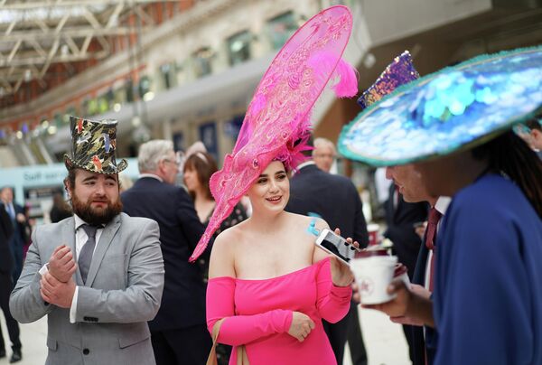 Посетители королевских скачек Royal Ascot Посетители королевских скачек Royal Ascot