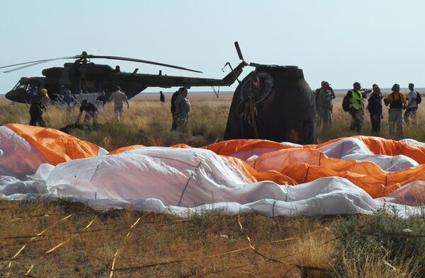 Посадка пилотируемого корабля Союз МС-11 Посадка пилотируемого корабля Союз МС-11