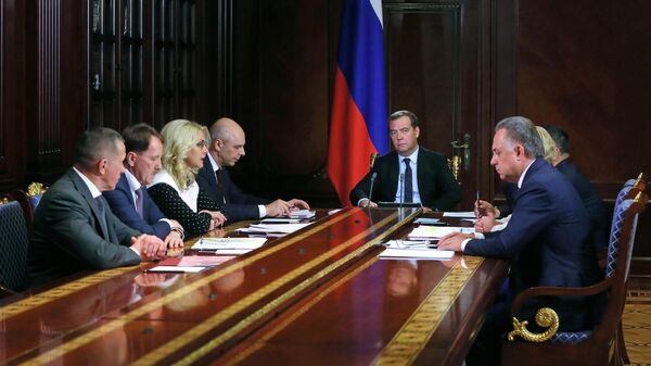 Председатель правительства РФ Дмитрий Медведев проводит совещание с вице-премьерами РФ. 8 июля 2019