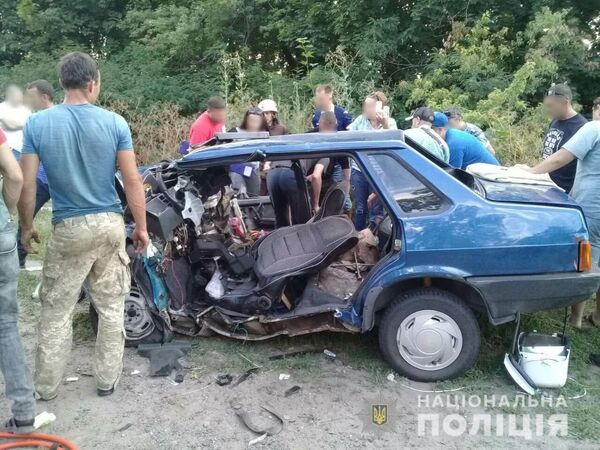 Последствия ДТП на участке дороги Полтава - Сумы, вблизи села Бричковка. 13 июля 2019 Последствия ДТП на участке дороги Полтава - Сумы, вблизи села Бричковка. 13 июля 2019