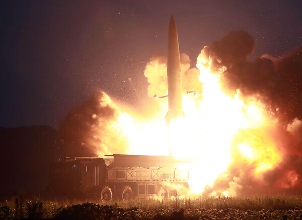 Запуск ракеты в Северной Корее. 6 августа 2019 года Запуск ракеты в Северной Корее. 6 августа 2019 года
