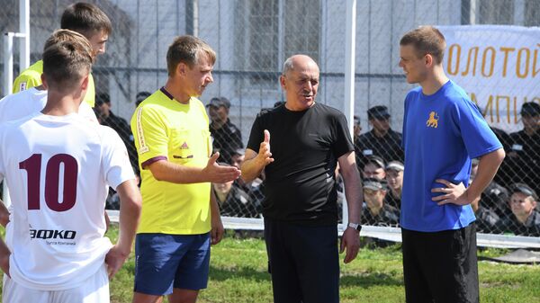Александр Кокорин (справа) Александр Кокорин (справа)