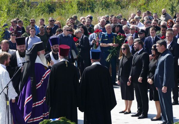 Траурные мероприятия в годовщину гибели А. Захарченко Траурные мероприятия в годовщину гибели А. Захарченко