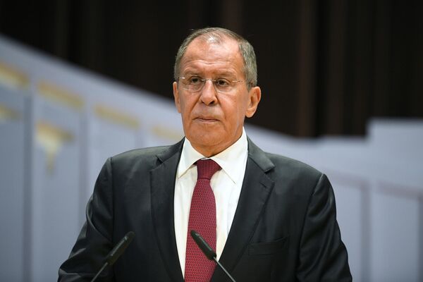 Министр иностранных дел РФ Сергей Лавров выступает на встрече со студентами МГИМО Министр иностранных дел РФ Сергей Лавров выступает на встрече со студентами МГИМО