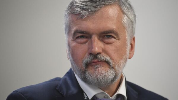 Главный экономист государственной корпорации развития ВЭБ.РФ Андрей Клепач на сессии в рамках V Восточного экономического форума во Владивостоке Главный экономист государственной корпорации развития ВЭБ.РФ Андрей Клепач на сессии в рамках V Восточного экономического форума во Владивостоке
