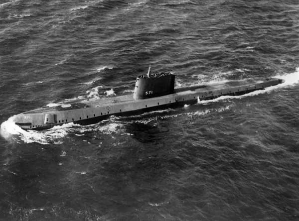 Первая американская атомная подводная лодка USS Nautilus (SS-571)