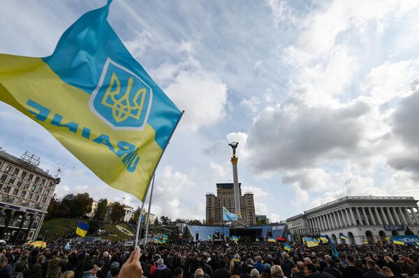 Митинг против формулы Штайнмайера в Киеве, Украина. 6 октября 2019 Митинг против формулы Штайнмайера в Киеве, Украина. 6 октября 2019