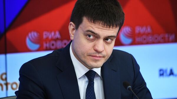 Министр науки и высшего образования Российской Федерации Михаил Котюков во время пресс-конференции о IX Всероссийском фестивале NAUKA 0+ Министр науки и высшего образования Российской Федерации Михаил Котюков во время пресс-конференции о IX Всероссийском фестивале NAUKA 0+