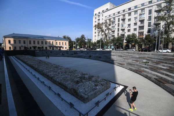 Благоустроенные улицы и площади Москвы в рамках программы Моя Улица Благоустроенные улицы и площади Москвы в рамках программы Моя Улица