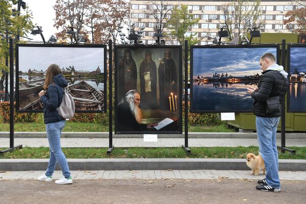 Фотовыставка Александра Львова Русские сезоны. Соловки на Тверском бульваре в Москве Фотовыставка Александра Львова Русские сезоны. Соловки на Тверском бульваре в Москве