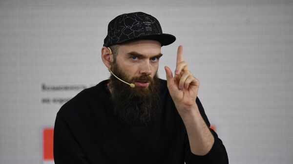 Никита Обухов основатель Tilda Publishing на конференции по медиадизайну M&DC2k19 Никита Обухов основатель Tilda Publishing на конференции по медиадизайну M&DC2k19