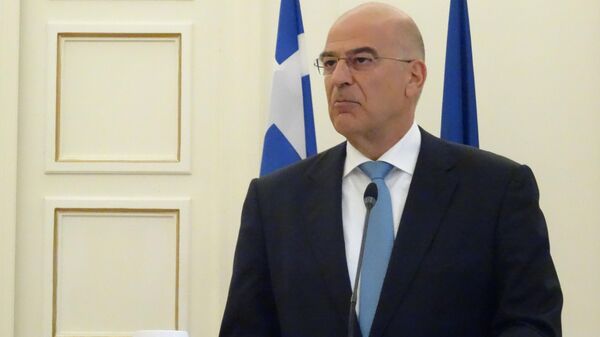 Глава МИД Греции назвал неприемлемыми 