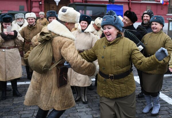 Участники марша, приуроченного к 78-й годовщине парада 1941 года на Красной площади Участники марша, приуроченного к 78-й годовщине парада 1941 года на Красной площади