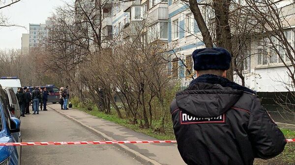 Обстановка на месте гибели женщины и малолетнего ребенка в Москве Обстановка на месте гибели женщины и малолетнего ребенка в Москве