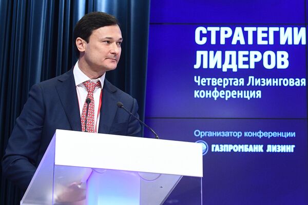 Генеральный директор Газпромбанк Лизинг Максим Агаджанов во время 4-й Лизинговой конференции Стратегии лидеров. Борьба за новые рынки Генеральный директор Газпромбанк Лизинг Максим Агаджанов во время 4-й Лизинговой конференции Стратегии лидеров. Борьба за новые рынки