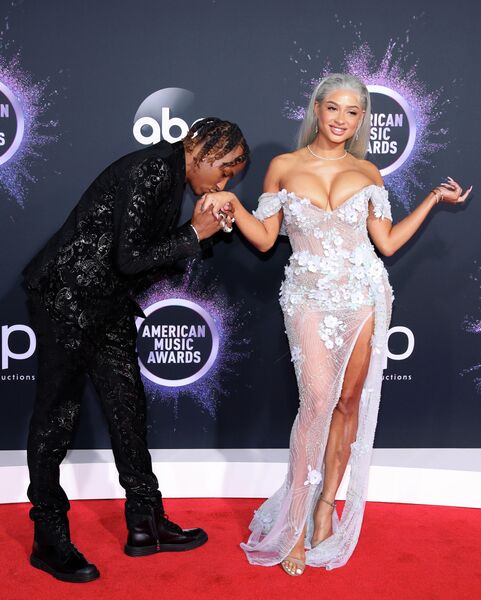 Rich the Kid и Антонет Уиллис на церемонии награждения American Music Awards 2019 Rich the Kid и Антонет Уиллис на церемонии награждения American Music Awards 2019