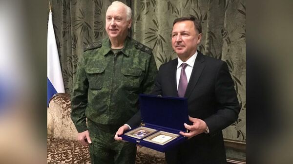 Председатель Следственного комитета Российской Федерации Александр Бастрыкин во время встречи с Чрезвычайным и полномочным Послом Российской Федерации Александром Ефимовым Председатель Следственного комитета Российской Федерации Александр Бастрыкин во время встречи с Чрезвычайным и полномочным Послом Российской Федерации Александром Ефимовым