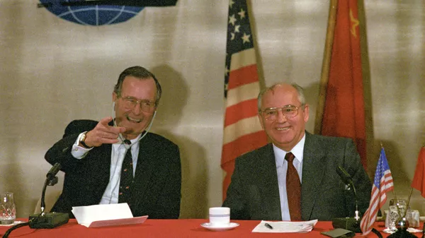 Совместная пресс-конференция Председателя Верховного Совета СССР Михаила Горбачева и президента США Джорджа Буша 