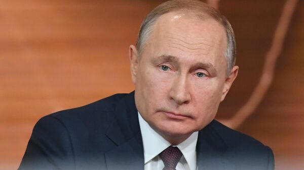 Президент РФ Владимир Путин на большой ежегодной пресс-конференции Президент РФ Владимир Путин на большой ежегодной пресс-конференции