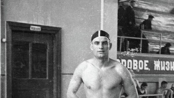 Советский пловец Семен Бойченко