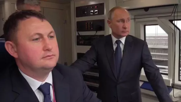 Путин открыл движение по железнодорожной части Крымского моста