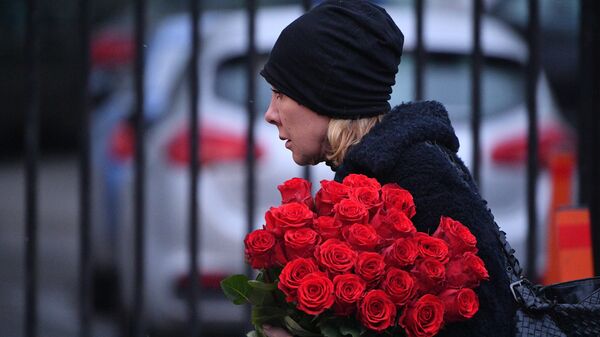Актриса Елена Яковлева на церемонии прощания с художественным руководителем Московского театра Современник Галиной Волчек Актриса Елена Яковлева на церемонии прощания с художественным руководителем Московского театра Современник Галиной Волчек