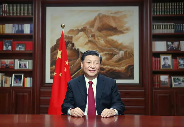 Председатель КНР Си Циньпин выступает с новогодним обращением