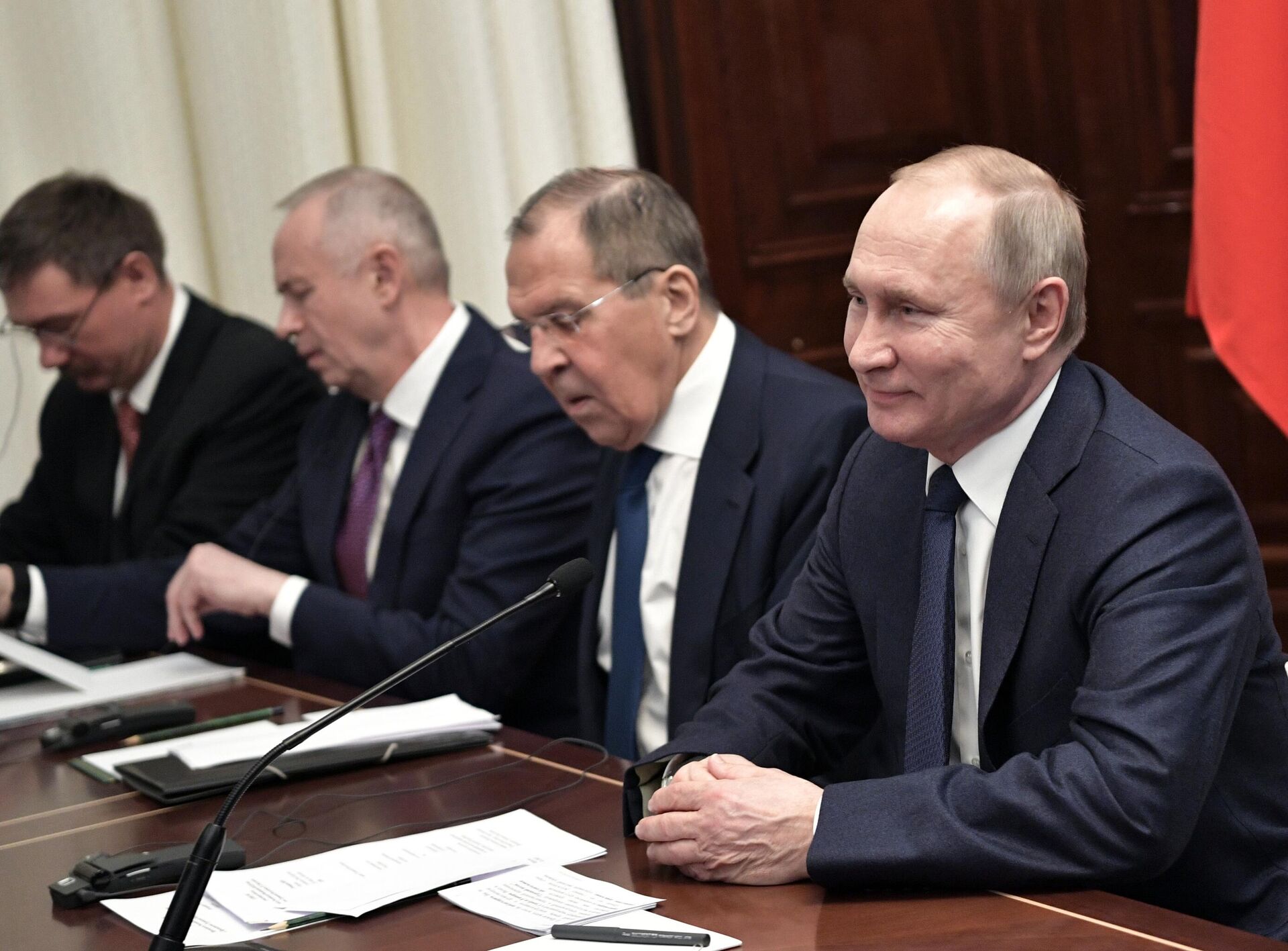 Президент РФ Владимир Путин во время встречи с президентом Турции Реджепом Тайипом Эрдоганом на Международной конференции по Ливии в Берлине Президент РФ Владимир Путин во время встречи с президентом Турции Реджепом Тайипом Эрдоганом на Международной конференции по Ливии в Берлине - РИА Новости, 1920, 15.09.2020