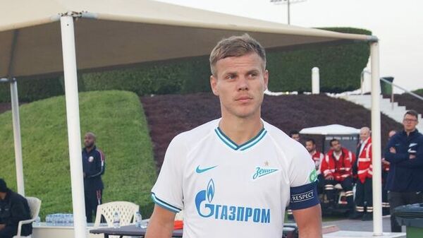 Форвард Зенита Александр Кокорин Форвард Зенита Александр Кокорин