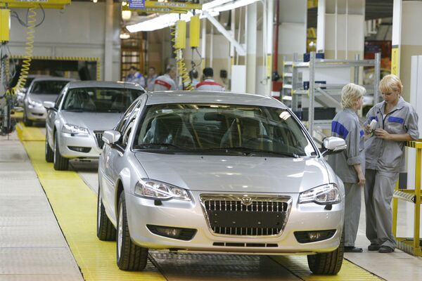 Автомобиль Volga Siber на конвейере. Архив Автомобиль Volga Siber на конвейере. Архив
