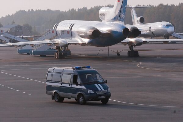 Самолет ТУ-154. Архив Самолет ТУ-154. Архив