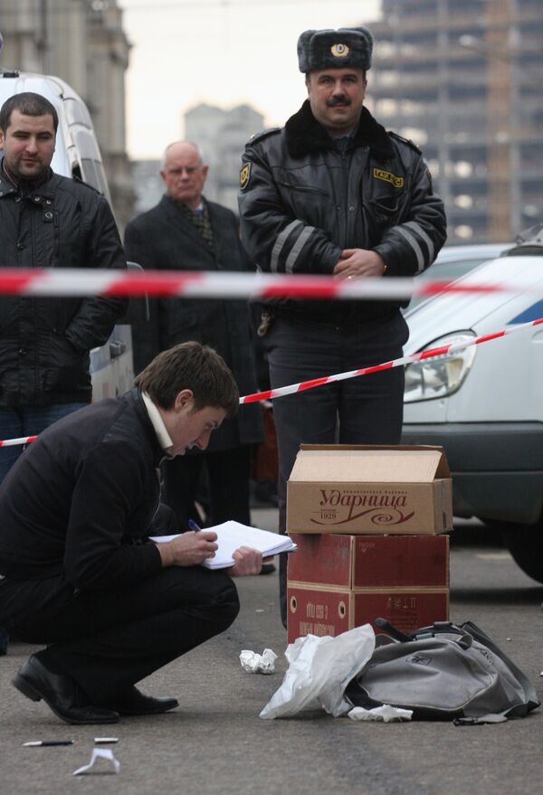 Алимсултан Алхаматов погиб на пороге своего дома в Москве - очевидец Алимсултан Алхаматов погиб на пороге своего дома в Москве - очевидец