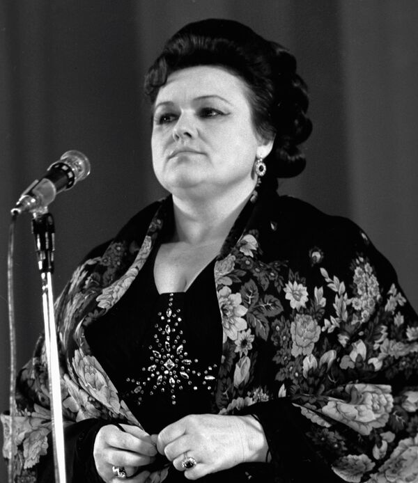 Людмила Зыкина Людмила Зыкина