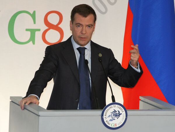 G8 так и не решила, достиг ли кризис дна - Медведев G8 так и не решила, достиг ли кризис дна - Медведев