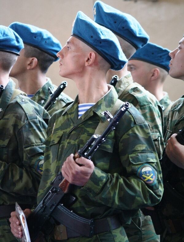 Военнослужащие воздушно-десантных войск. Архив Военнослужащие воздушно-десантных войск. Архив