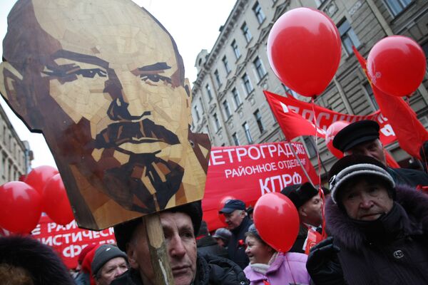 Митинг в Санкт-Петербурге, посвященный 7 ноября Митинг в Санкт-Петербурге, посвященный 7 ноября