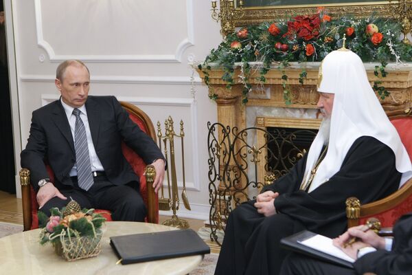 Премьер-министр РФ Владимир Путин встретился с Патриархом Московским и всея Руси Кириллом Премьер-министр РФ Владимир Путин встретился с Патриархом Московским и всея Руси Кириллом